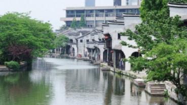 客厅坚持这“6个必装”,完工效果实用又好看